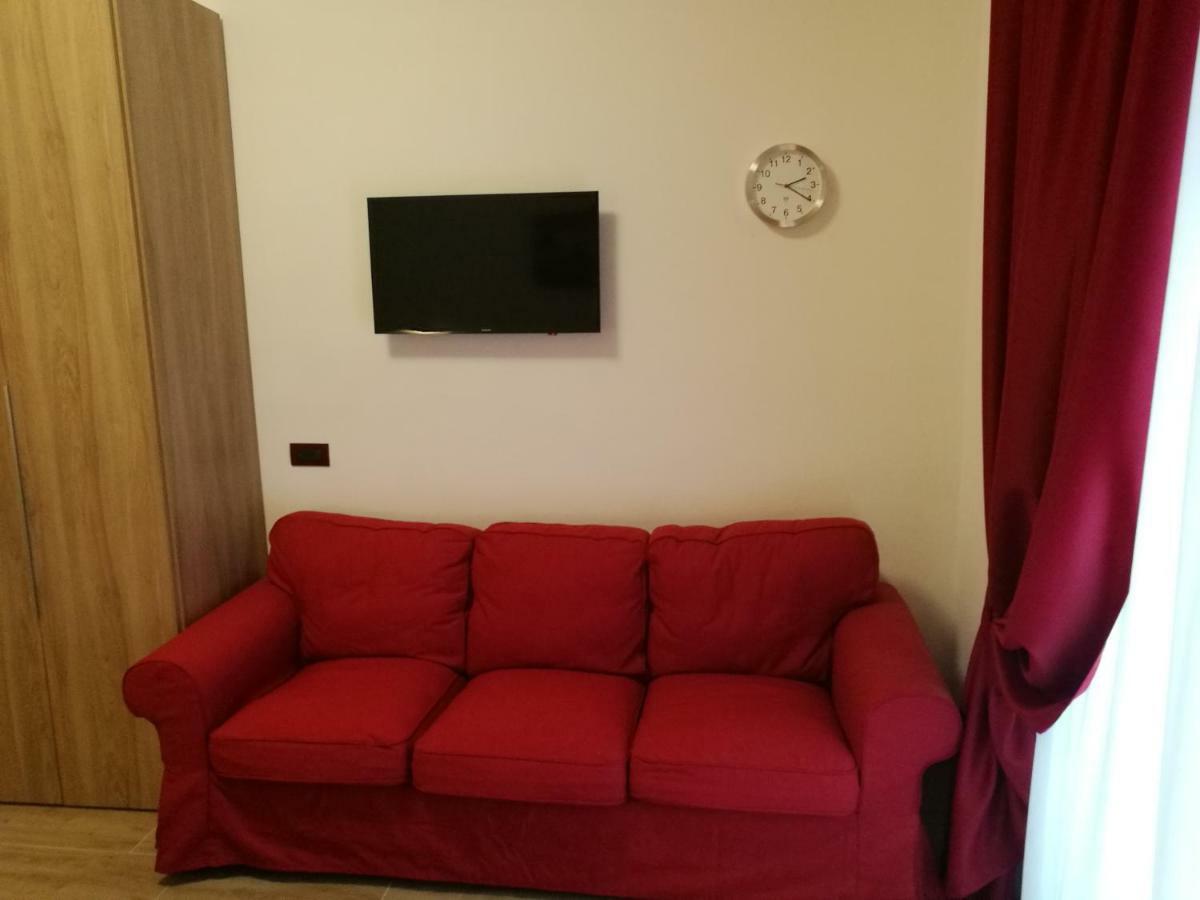 Al Trenino Accomodation Hotel Róma Kültér fotó