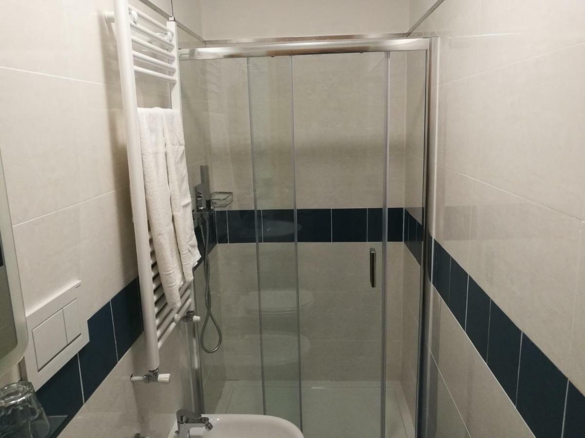 Al Trenino Accomodation Hotel Róma Kültér fotó